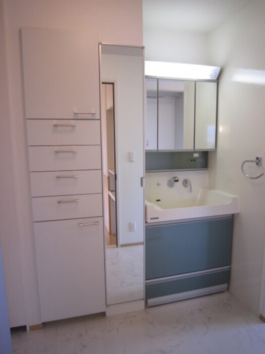  メゾンソレイユB棟