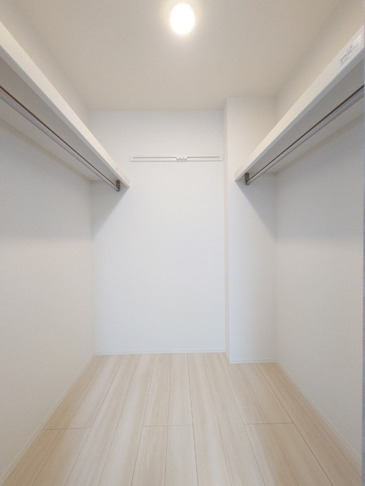  Ｄ-ｒｏｏｍＴＳＵＣＨＩＹＡ