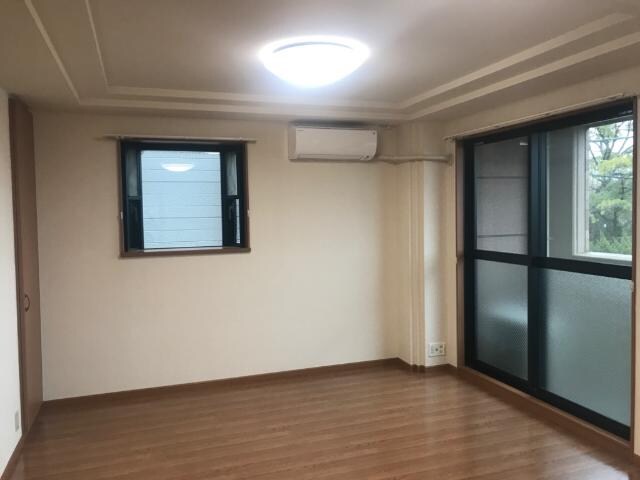 LDK アルファルドⅡ