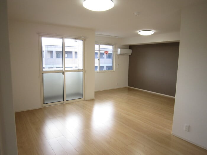  サンモール東川口　A棟