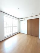  クレストール来山Ａ