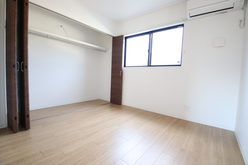  ガーデンヒルズ東手城 A