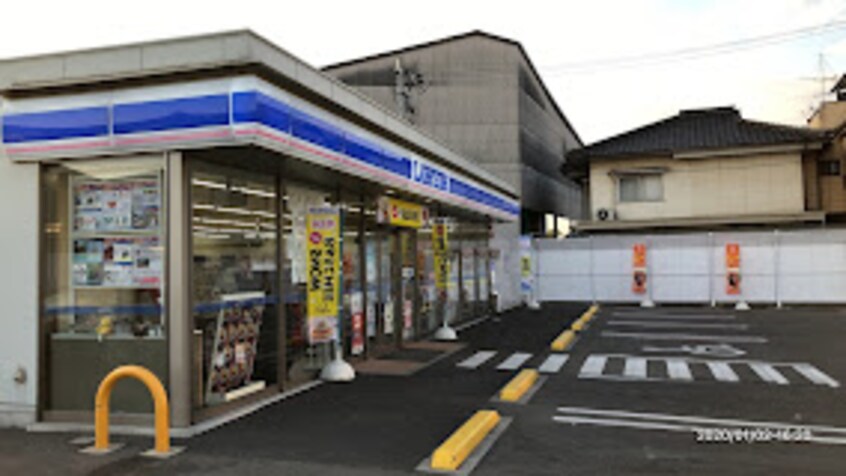 ローソン 福山柳津町四丁目店(コンビニ)まで1700m スティブル備後Ｂ