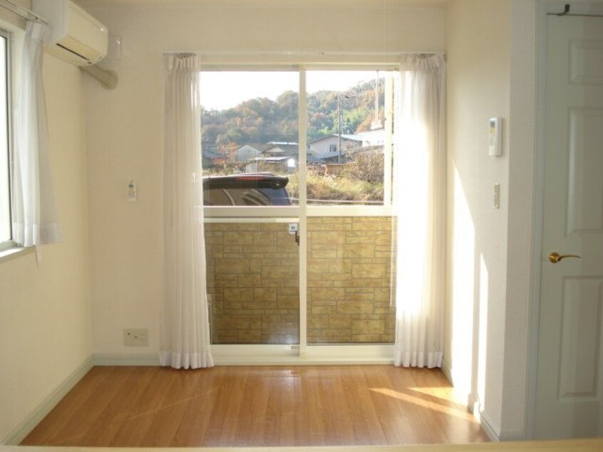 リビング・エアコン付 プルメリア