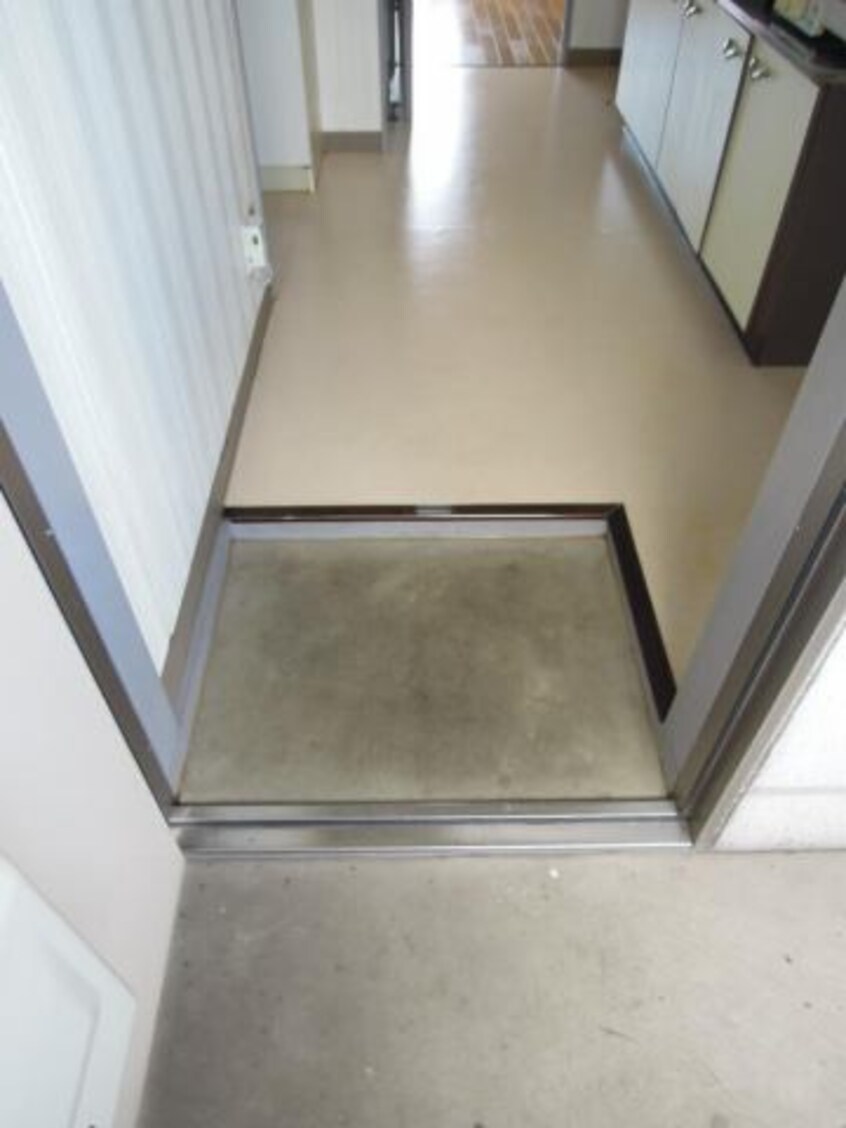  三恵マンションA棟