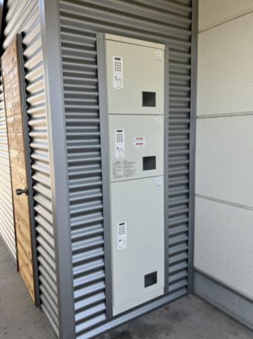  三恵マンションA棟