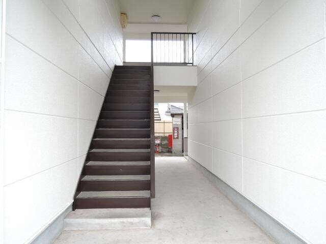  三恵マンションA棟