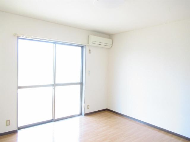  三恵マンションA棟