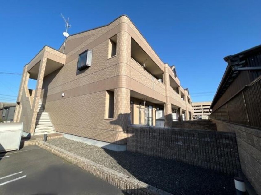 外観写真（昼） ベル・グラース