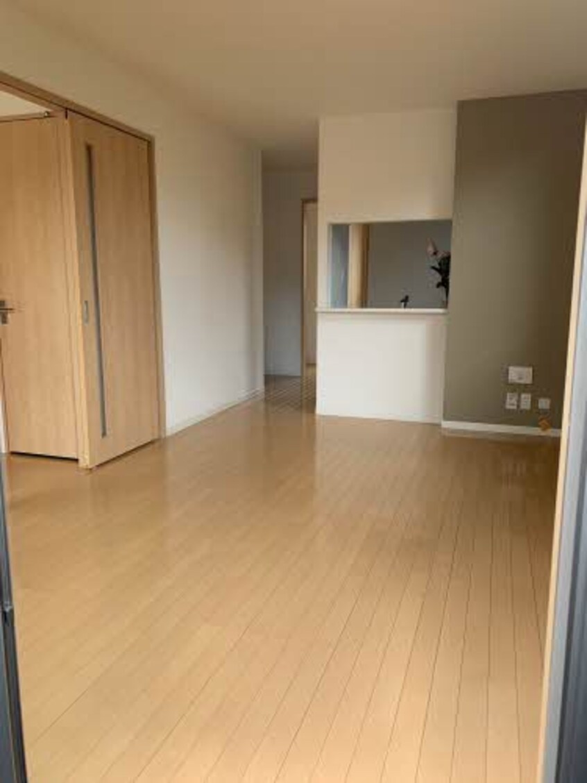  グランドール川口A棟