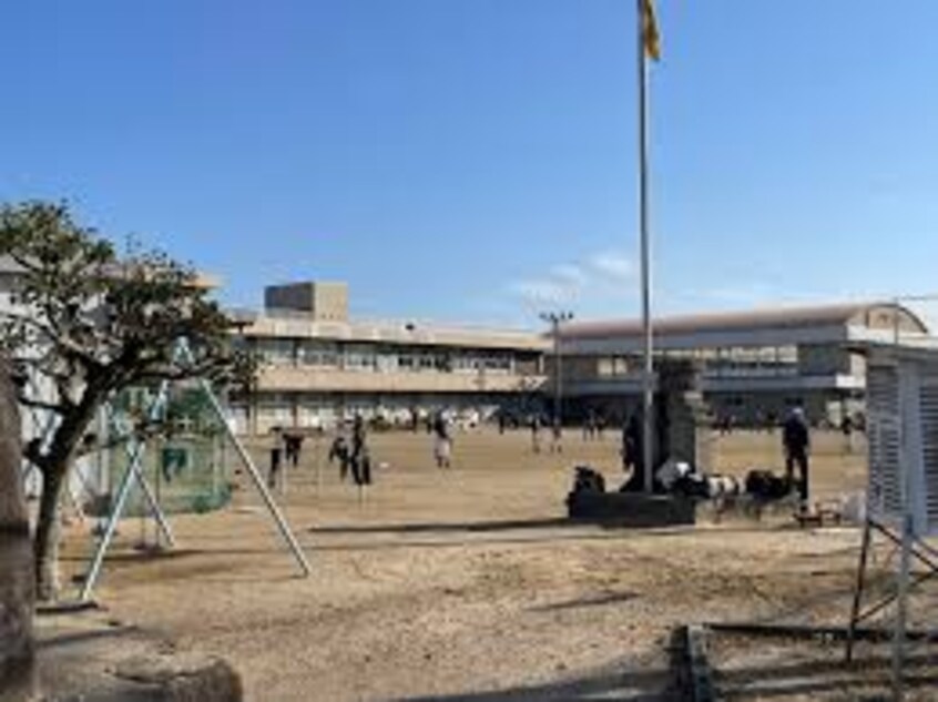福山市立川口小学校 1649m フィールド・サンＣ