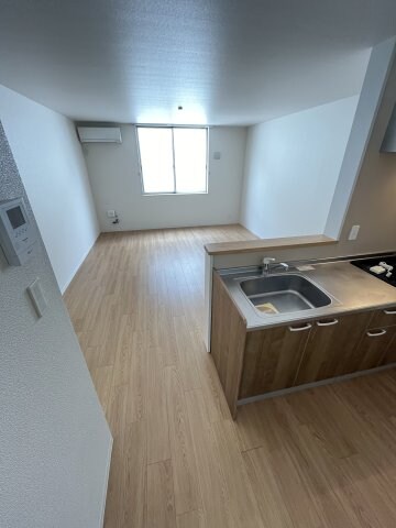  エルキュールB棟