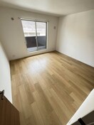  エルキュールB棟