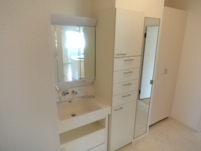  ファミーユスクエアー　Ａ棟