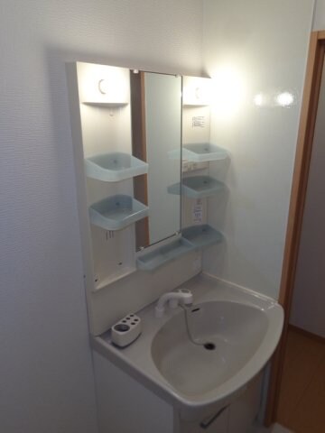  シティーハウス南手城2