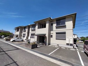 ハイネス駅家南　A棟