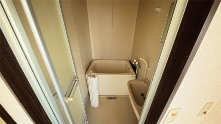  春日サンハイツB棟