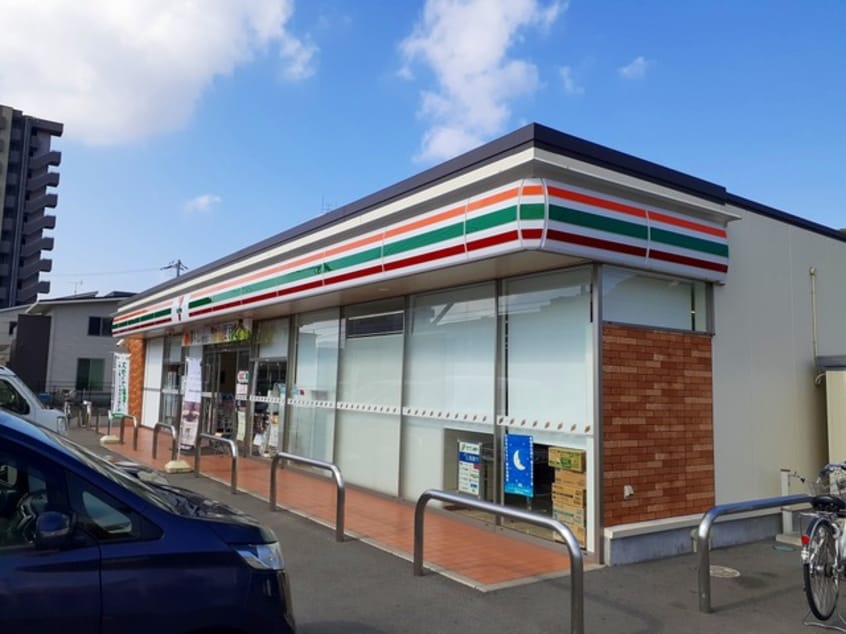 セブンイレブン 福山松永町4丁目店(コンビニ)まで1383m ブリュンヒュースＢ