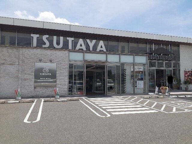ツタヤ新涯店まで450m モンレーブＭ