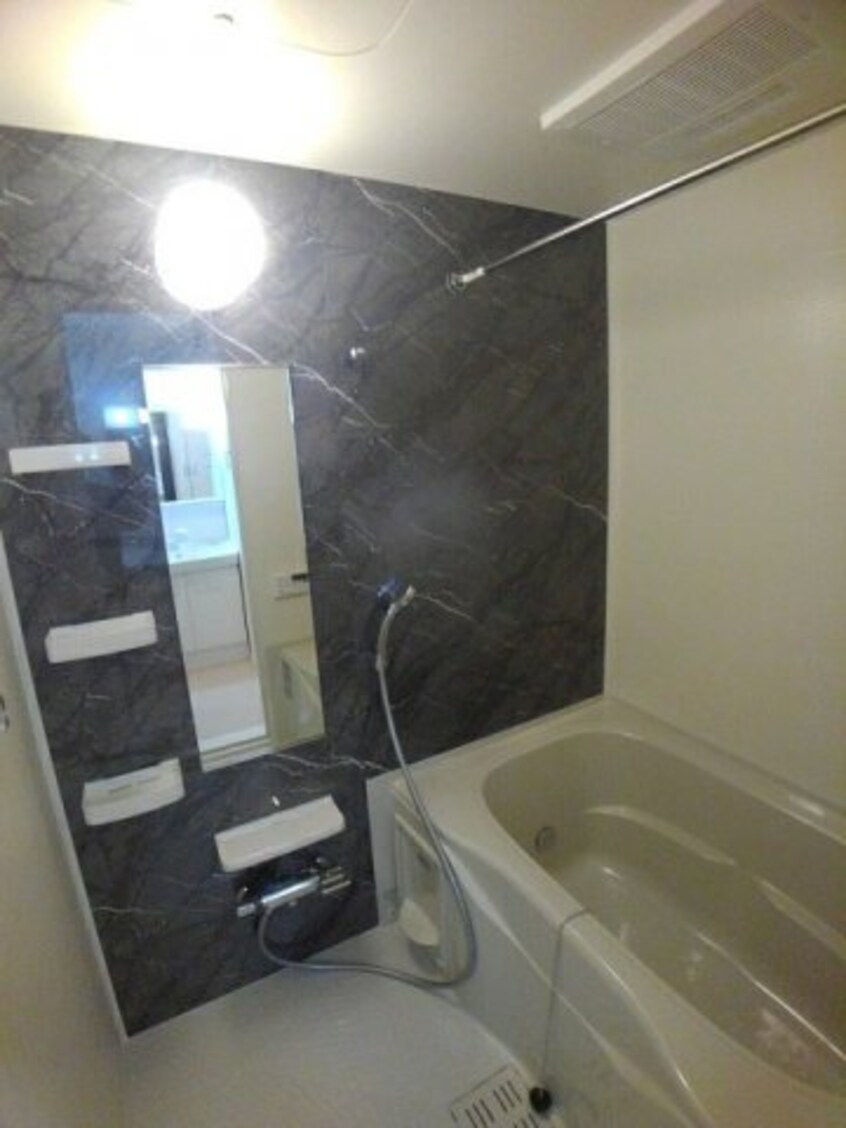  エレガンテ　Ⅰ