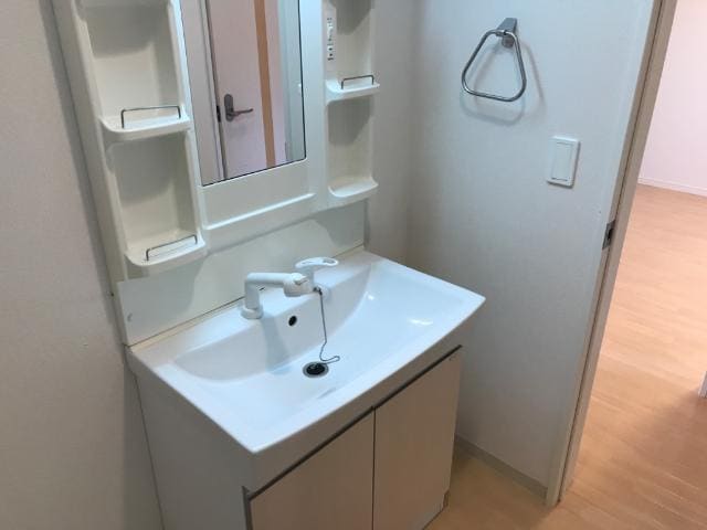 洗髪洗面化粧台 グランディア