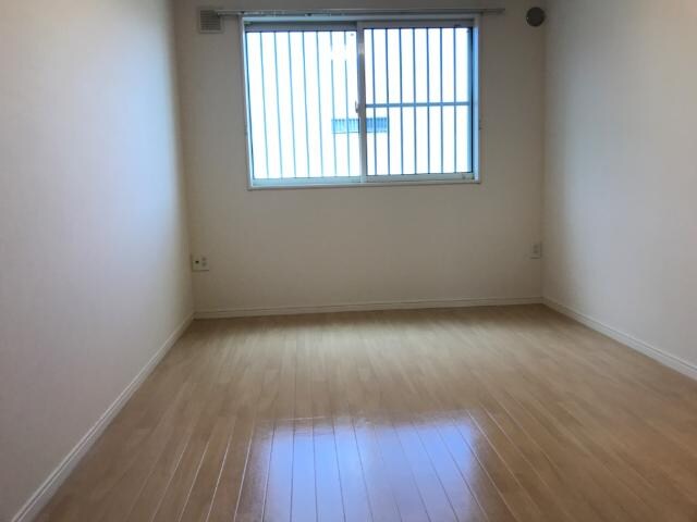 洋室 グランディア