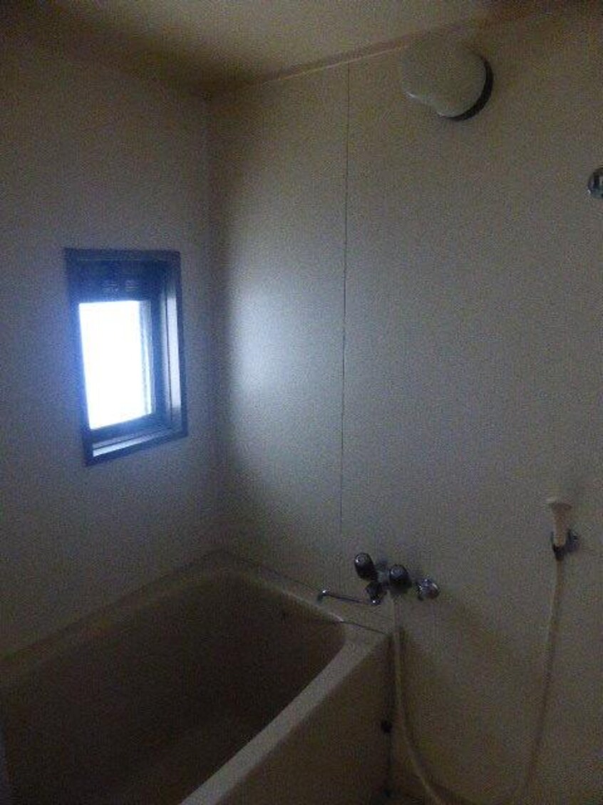  パナハイツおかだＡ・Ｂ・Ｃ