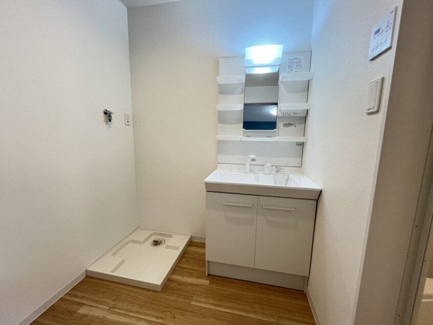  アシンプトートA棟