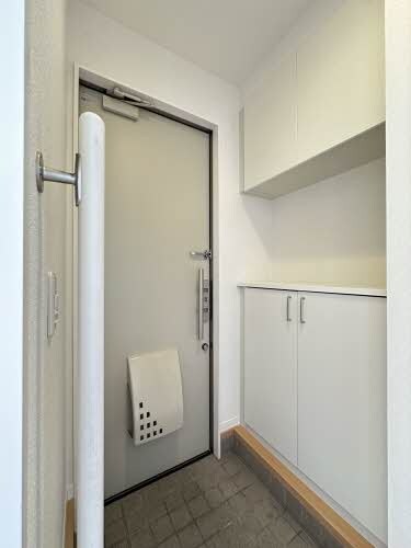  ガーデンズ多治米　B棟