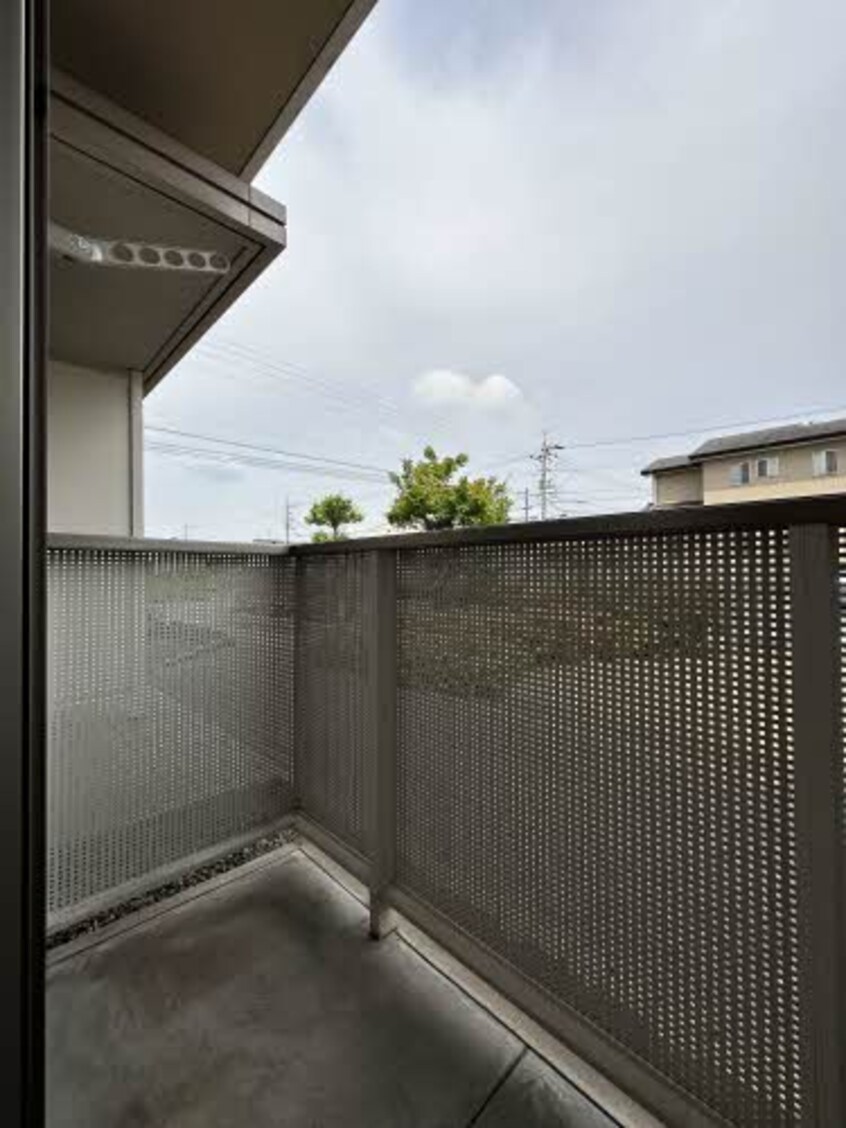  ガーデンズ多治米　B棟