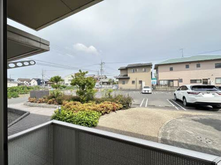  ガーデンズ多治米　B棟