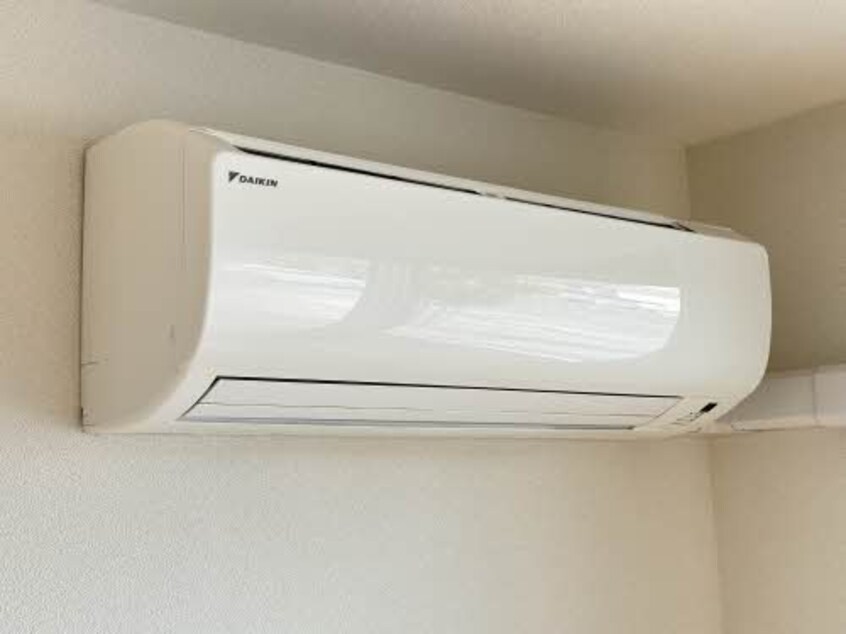  ガーデンズ多治米　B棟