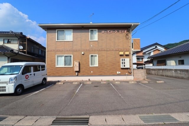  ローズコートミツギ