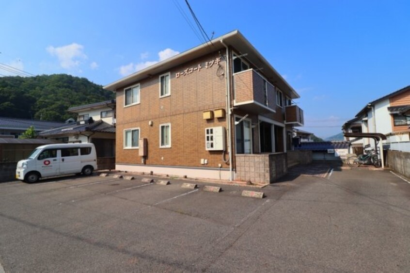  ローズコートミツギ