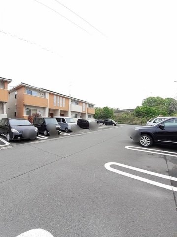  サンリット・スクエアＢ