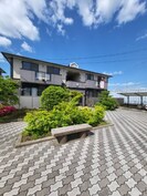 サンビレッジ曙Bの外観