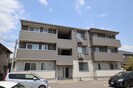D-room大門の外観