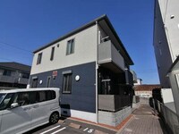 クレセントハイムB棟