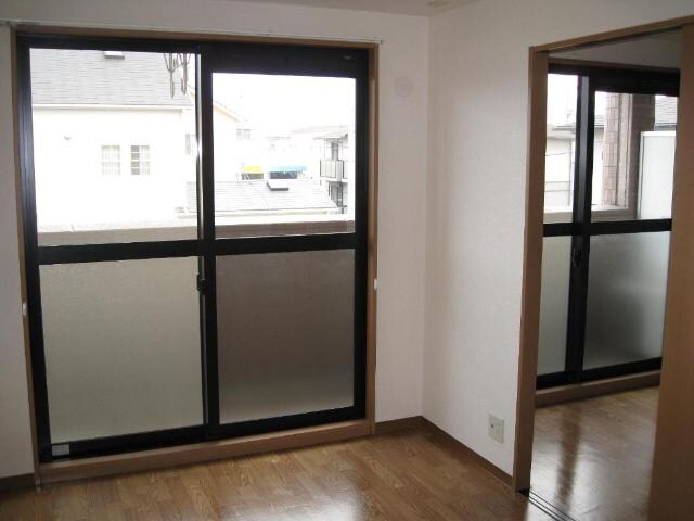 洋室（6帖）（イメージ） カームネスト