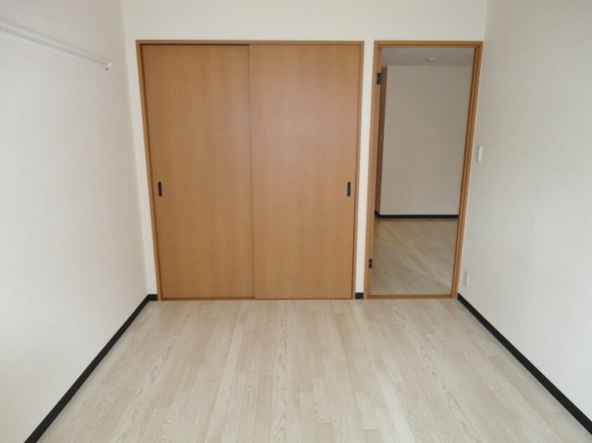 洋室 グレース春日