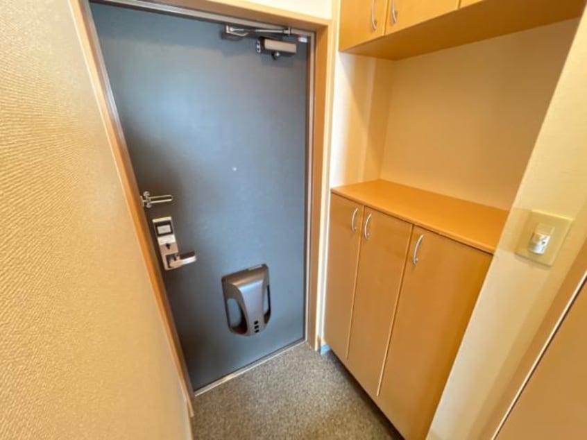 玄関 フェリーチェ