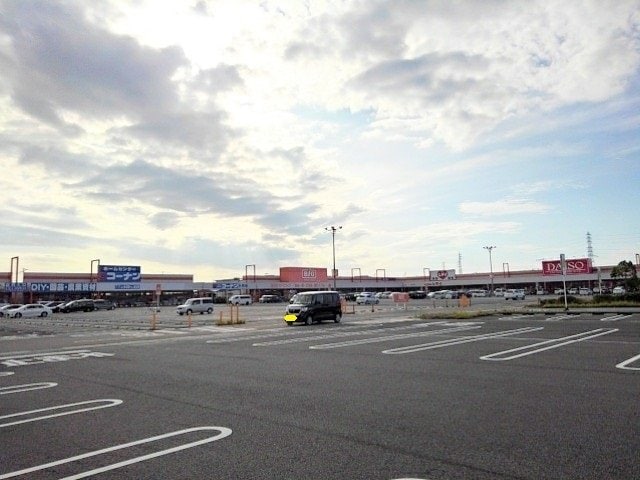 イオンタウン多度津まで1800m フレンドリーＫＵＢＯ　Ｂ