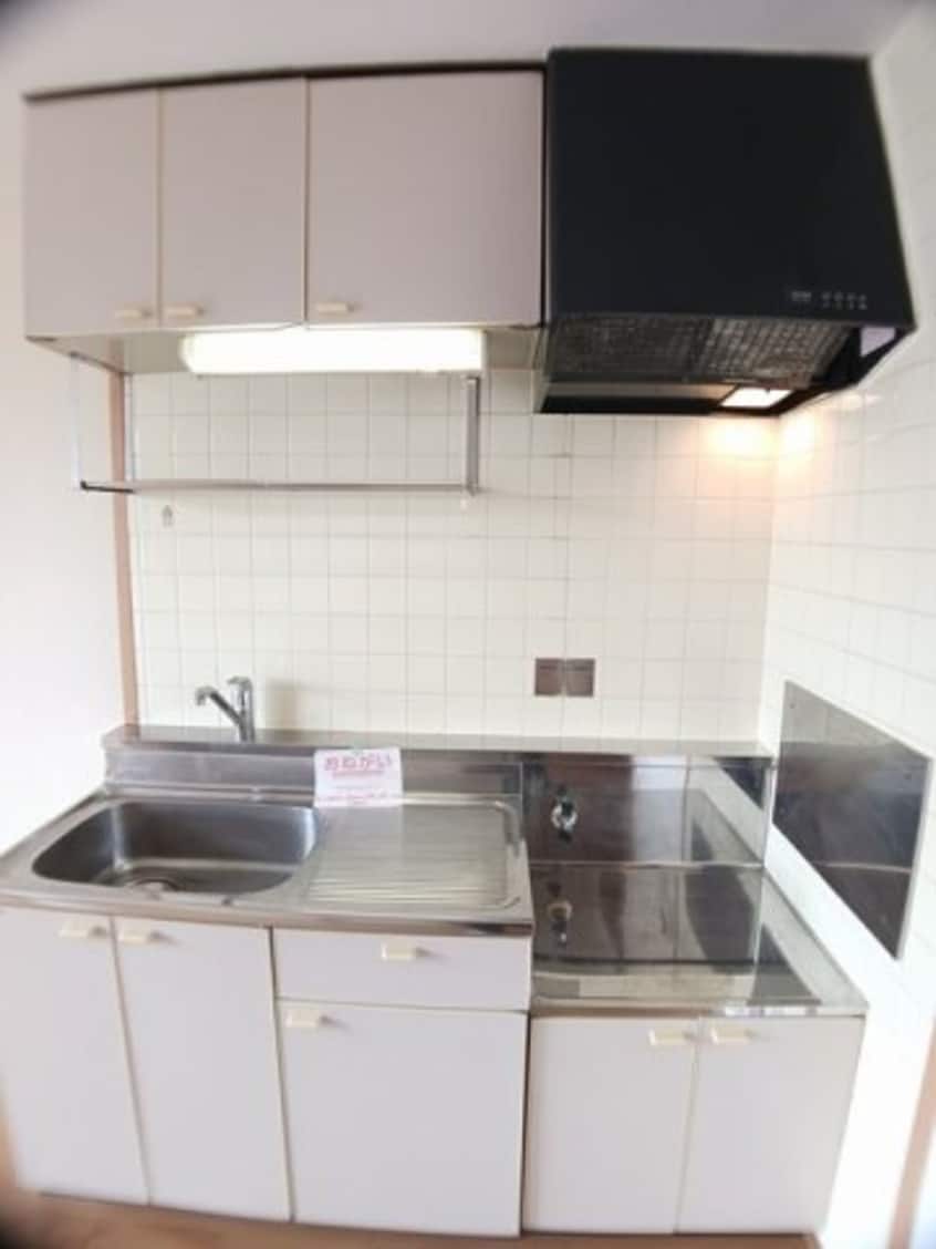 使いやすいキッチンです ハーモニーハイツカスミ　Ａ