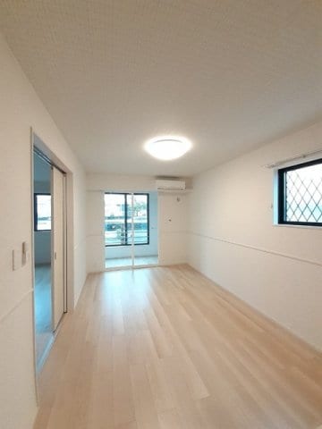  ルーベル宇多津Ⅲ　Ａ