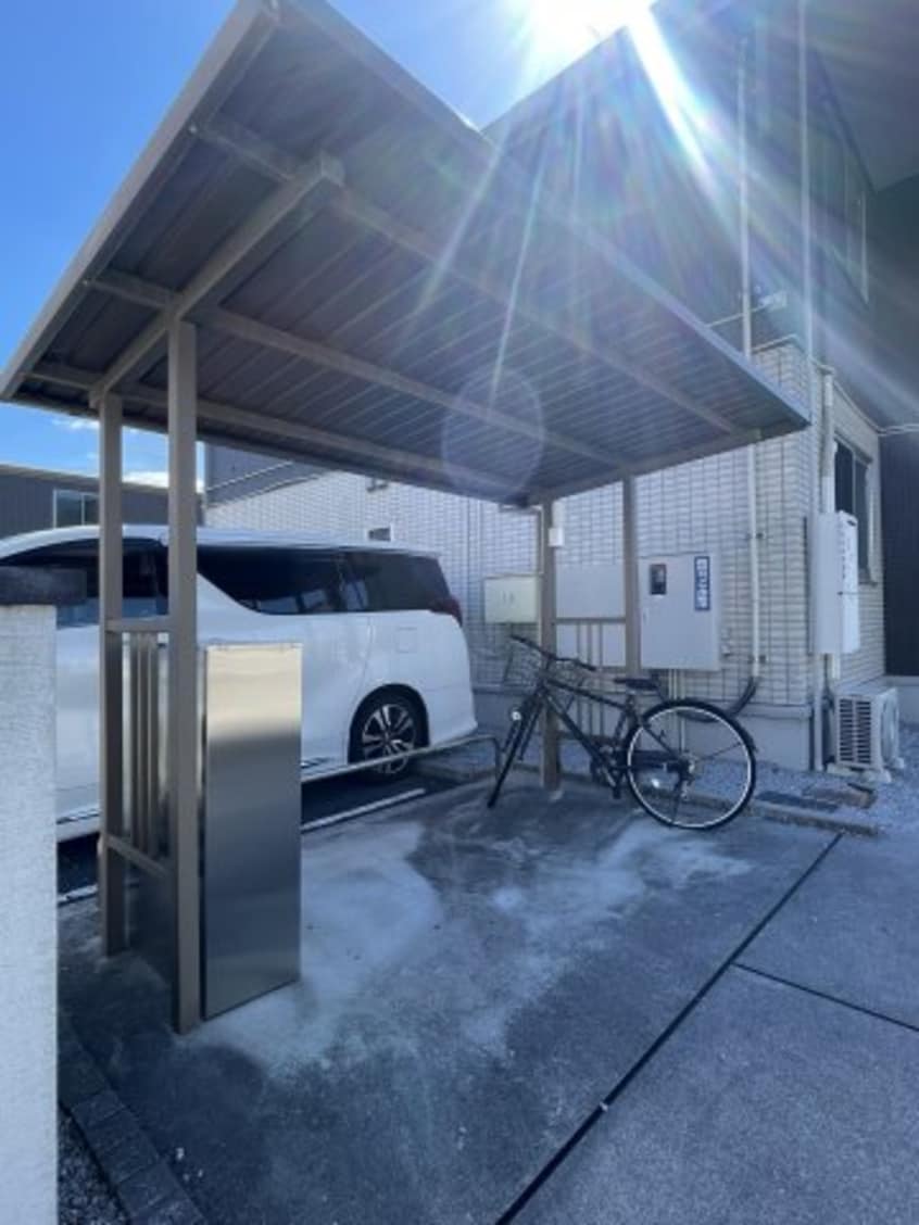  プラティーク　ハバラ