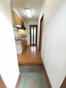 シンプルで使いやすい玄関です メゾン・ユニソール