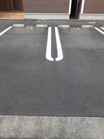  ハイツマル木　Ｄ