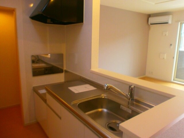  ハイツマル木　Ｄ