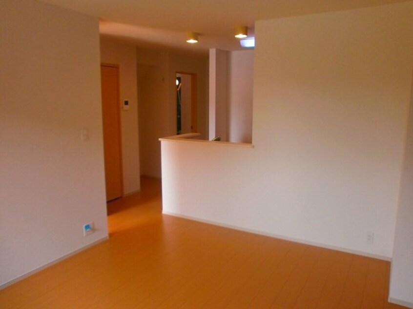  ハイツマル木　Ｄ