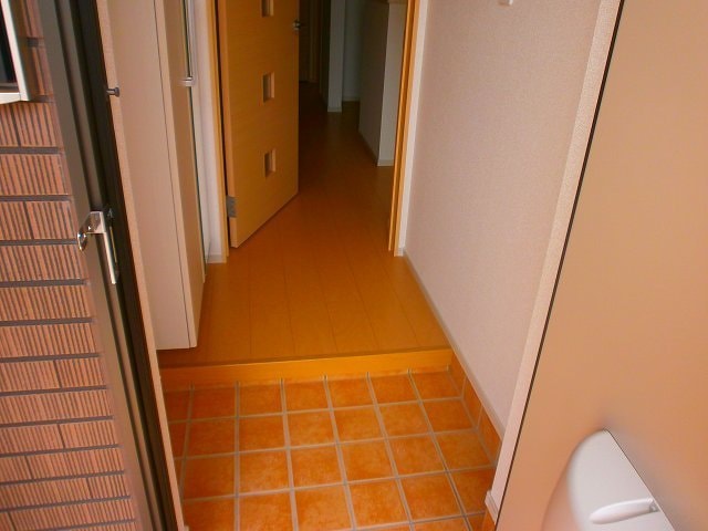  ハイツマル木　Ｄ